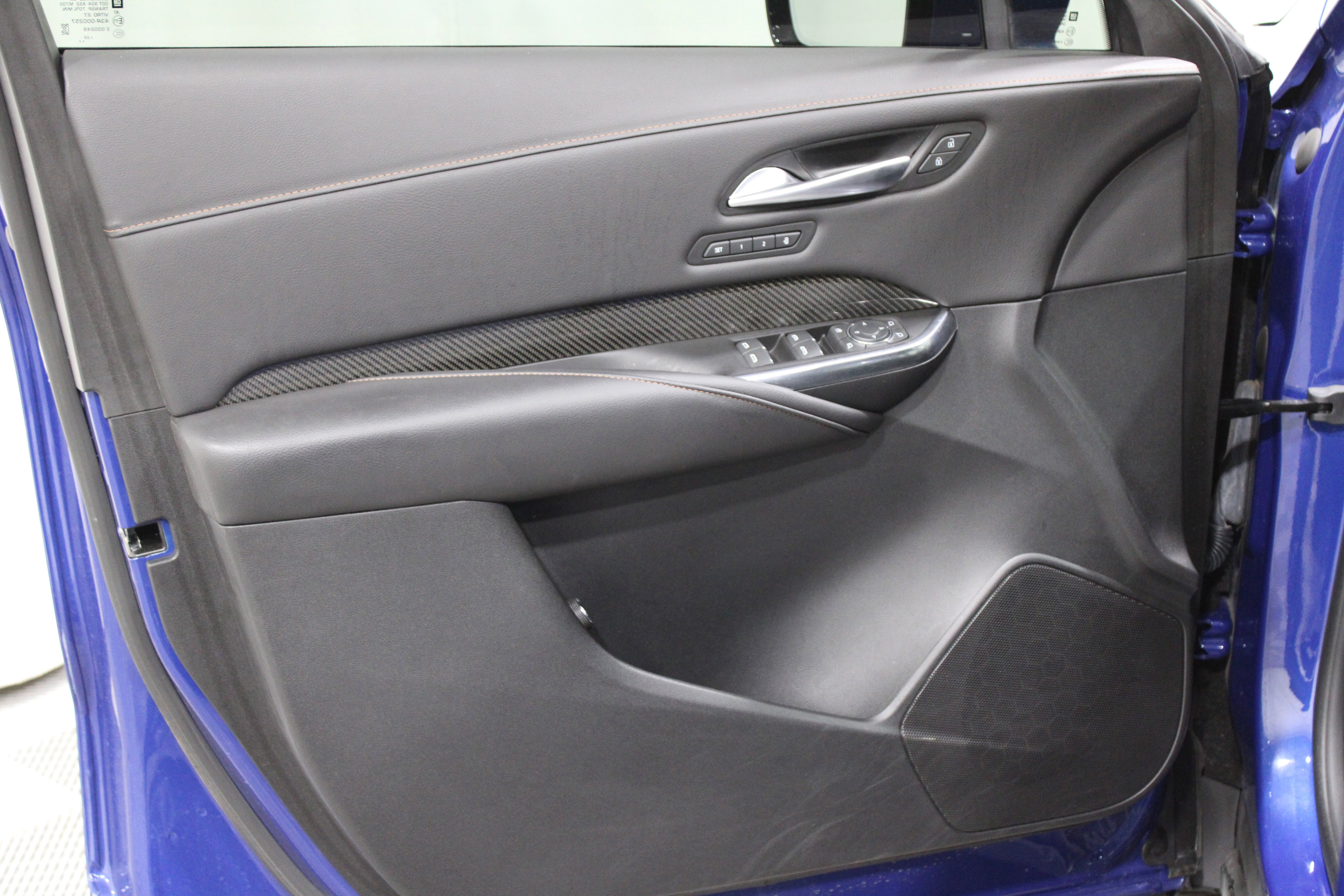 Certified 2023 Cadillac XT4 Sport image 6