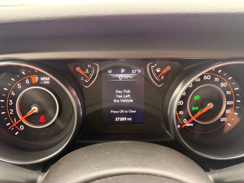 Used 2021 Jeep Gladiator Sport AWD/4WD image 13