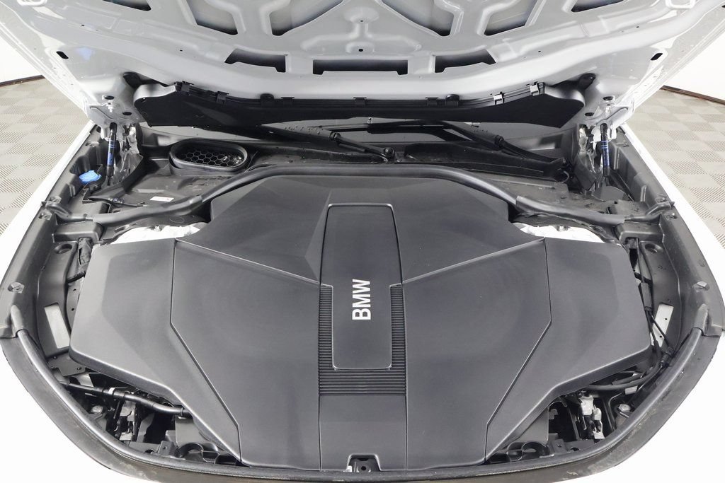 New 2026 BMW i7 eDrive50 w/ M Sport Package RWD image 9