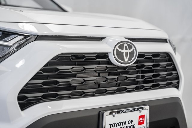 New 2025 Toyota RAV4 XLE image 11