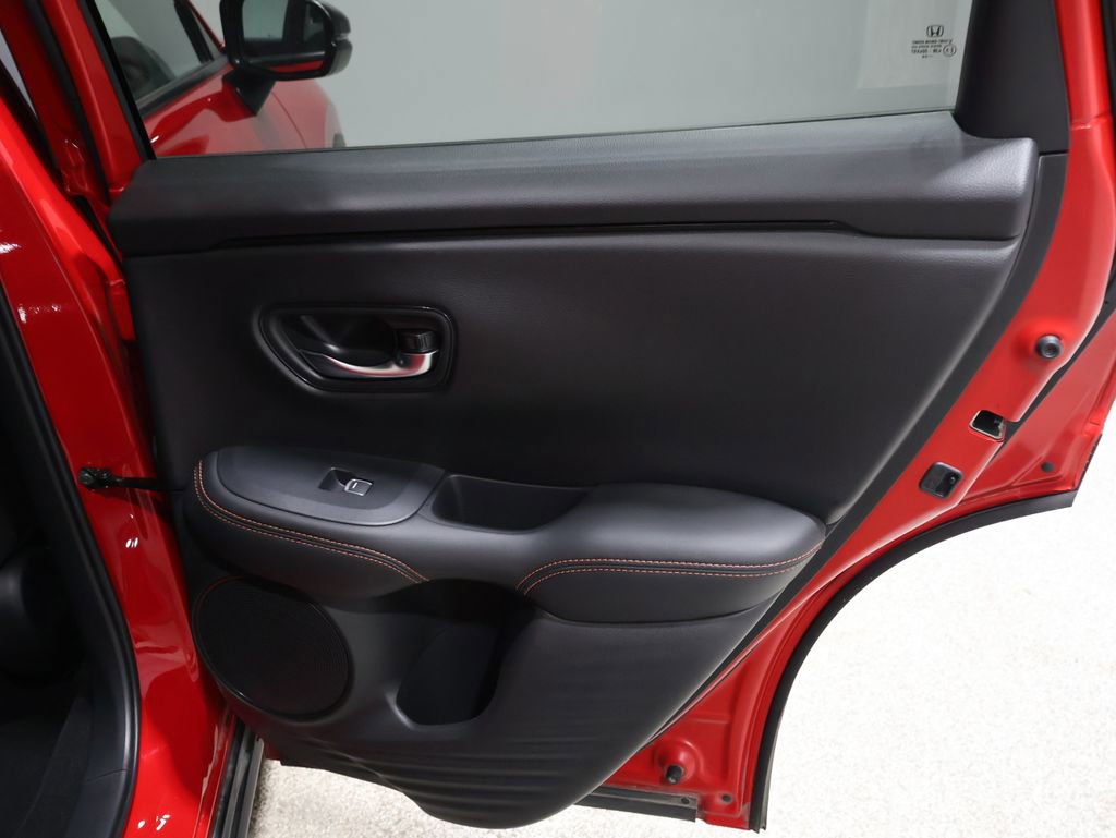 Used 2025 Honda HR-V Sport image 21