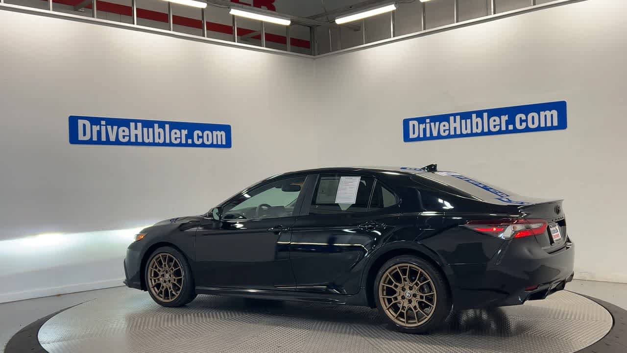 Used 2024 Toyota Camry SE w/ Convenience Package AWD/4WD image 8