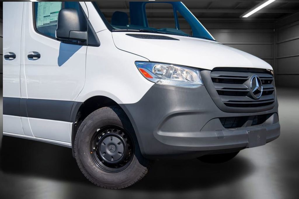 Used 2024 Mercedes-Benz Sprinter 144 Cargo image 13