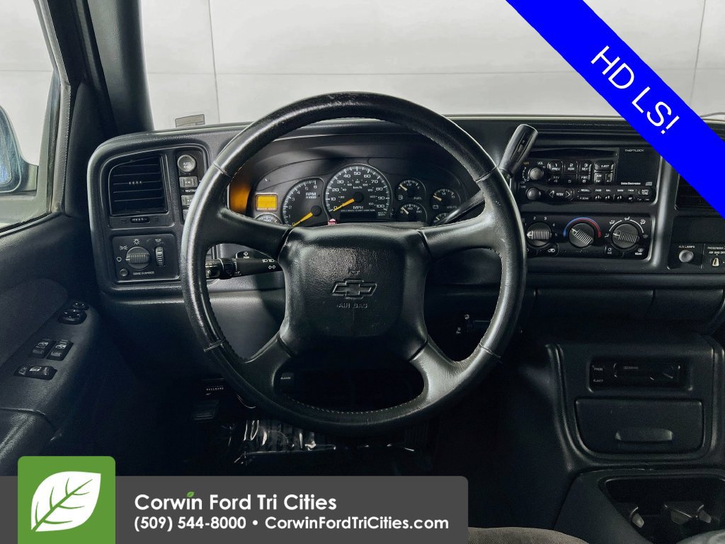 Used 2000 Chevrolet Silverado 2500 LS w/ Snow Plow Prep Pkg AWD/4WD image 21