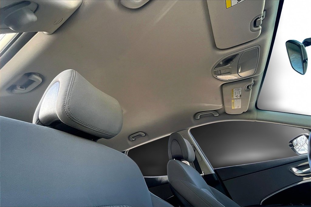 Used 2017 Hyundai Santa Fe Sport image 22