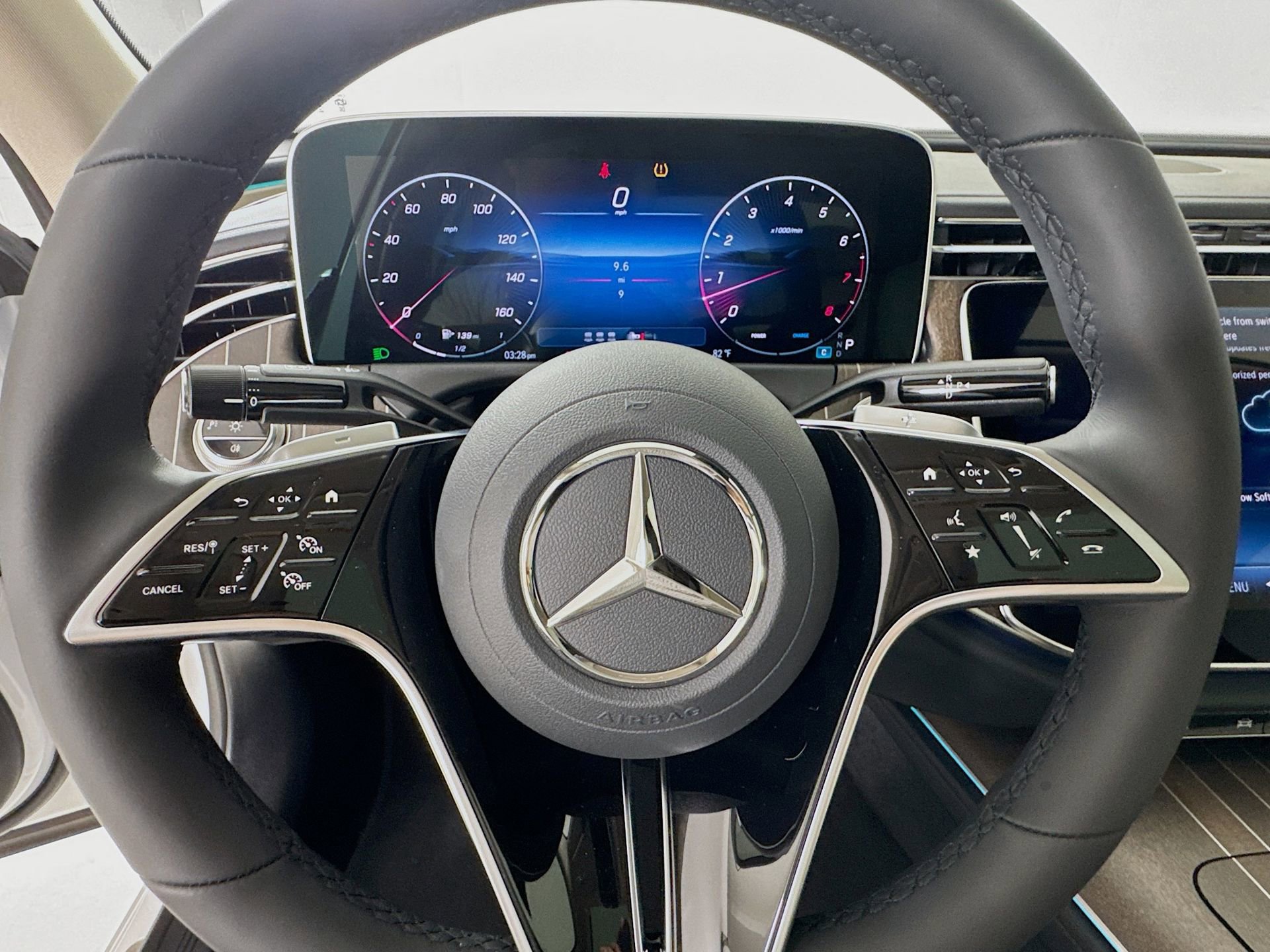 New 2026 Mercedes-Benz E 350 Sedan image 12