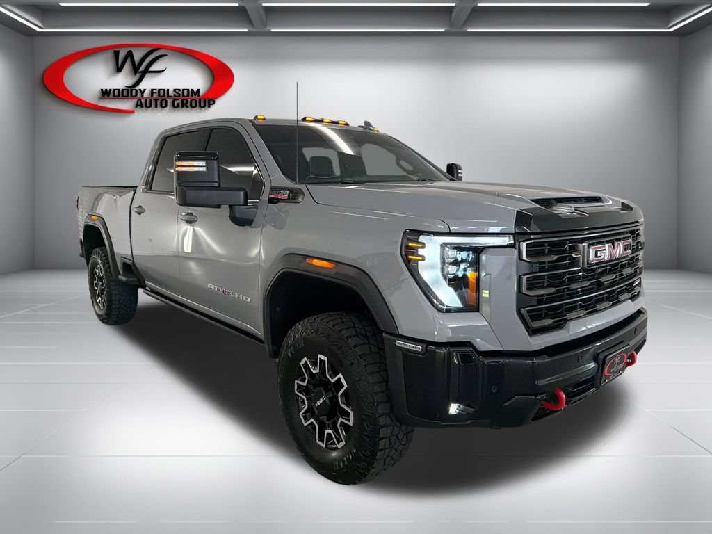 Used 2025 GMC Sierra 2500 AT4X AWD/4WD image 3