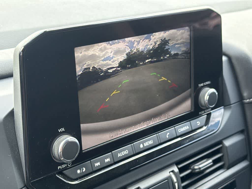 Used 2024 Nissan Pathfinder S AWD/4WD image 19