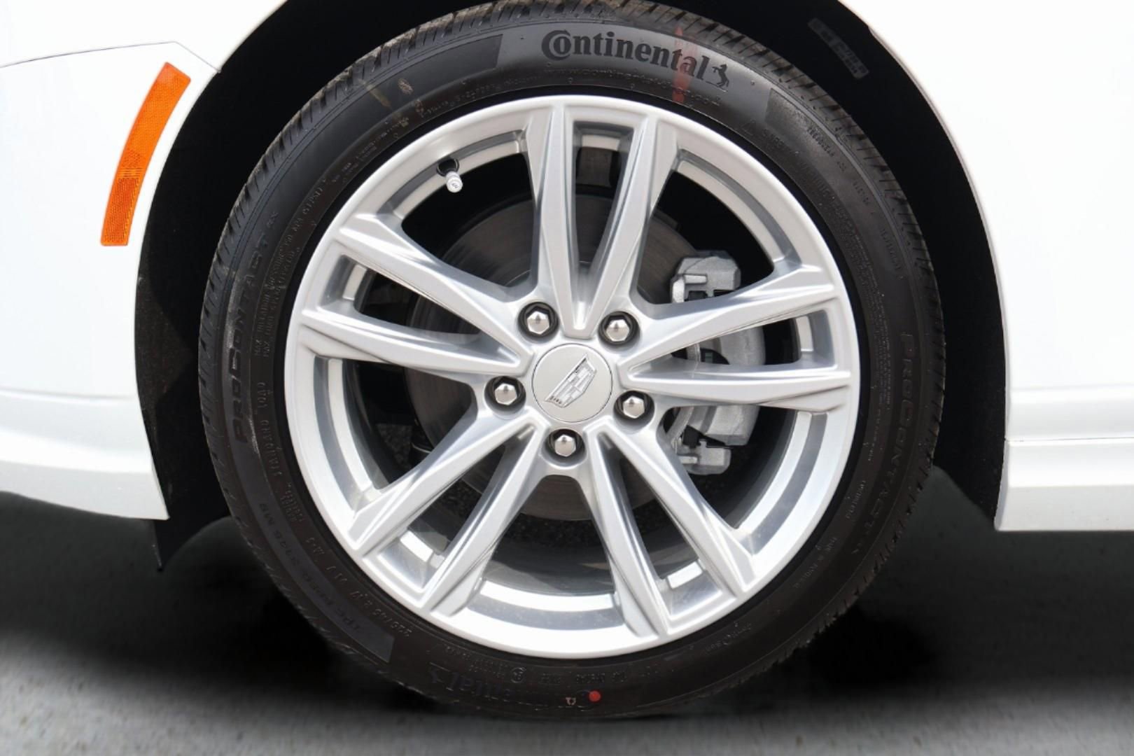 New 2026 Cadillac CT4 Luxury image 9