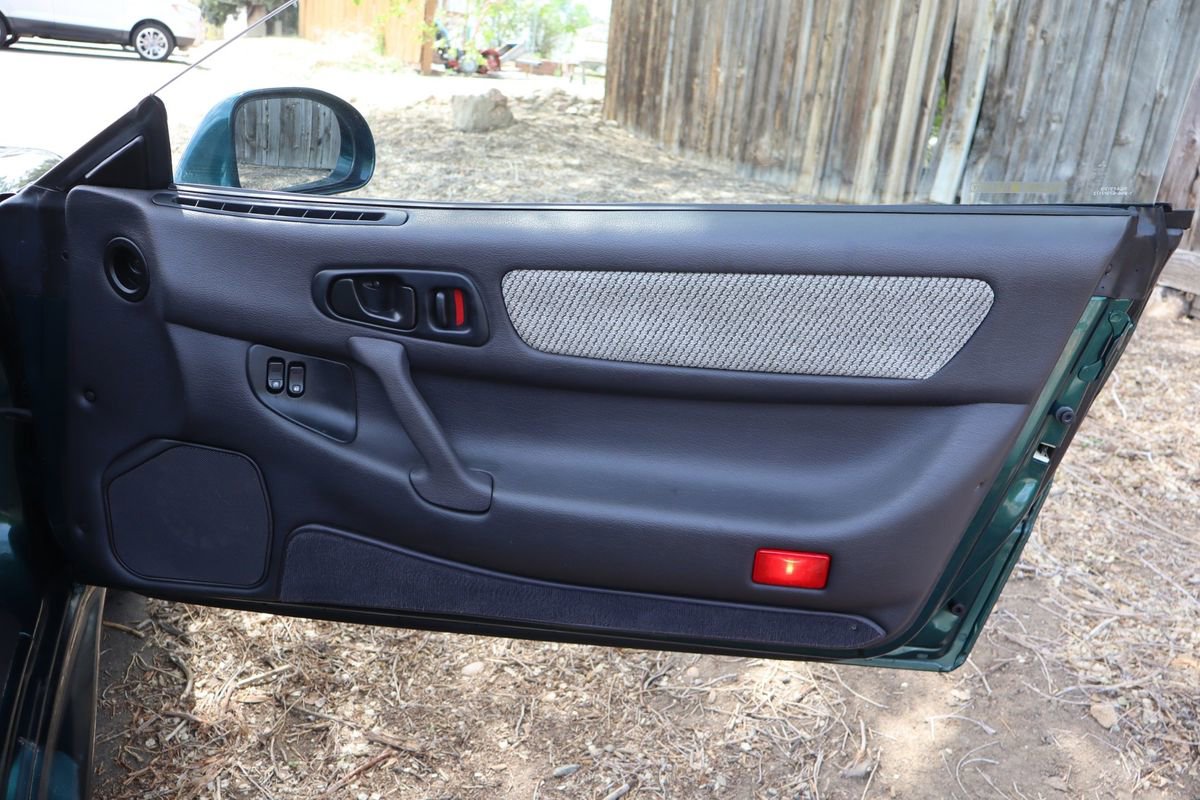 Used 1993 Dodge Stealth FWD image 24