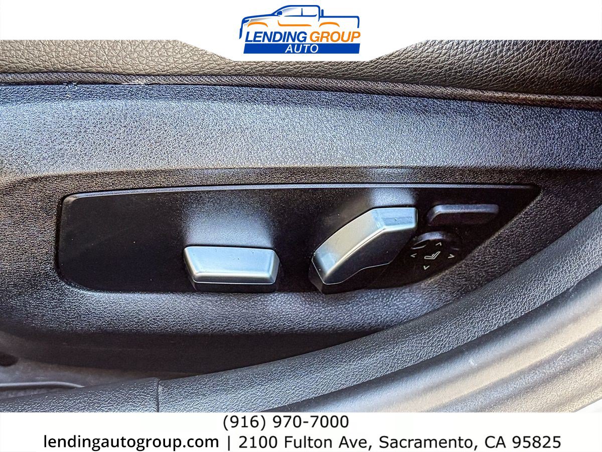 Used 2019 BMW 530i w/ Convenience Package RWD image 20