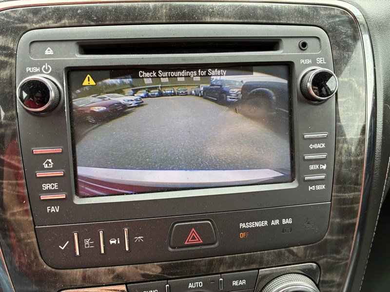 Used 2014 Buick Enclave Leather image 11