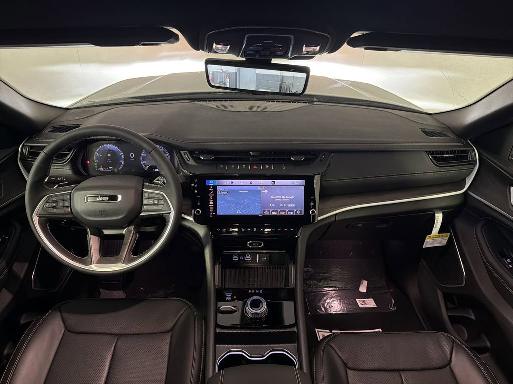 New 2026 Jeep Grand Cherokee L Limited image 23