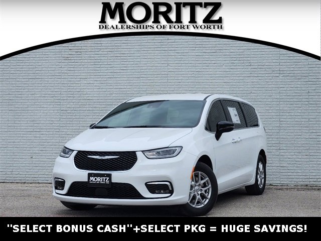 New 2025 Chrysler Pacifica Select