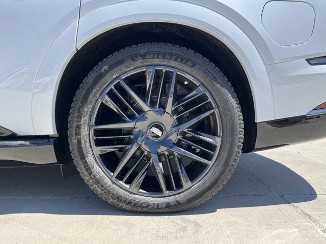 New 2026 Cadillac Escalade IQL Sport 1 w/ LPO, ONYX Package image 25
