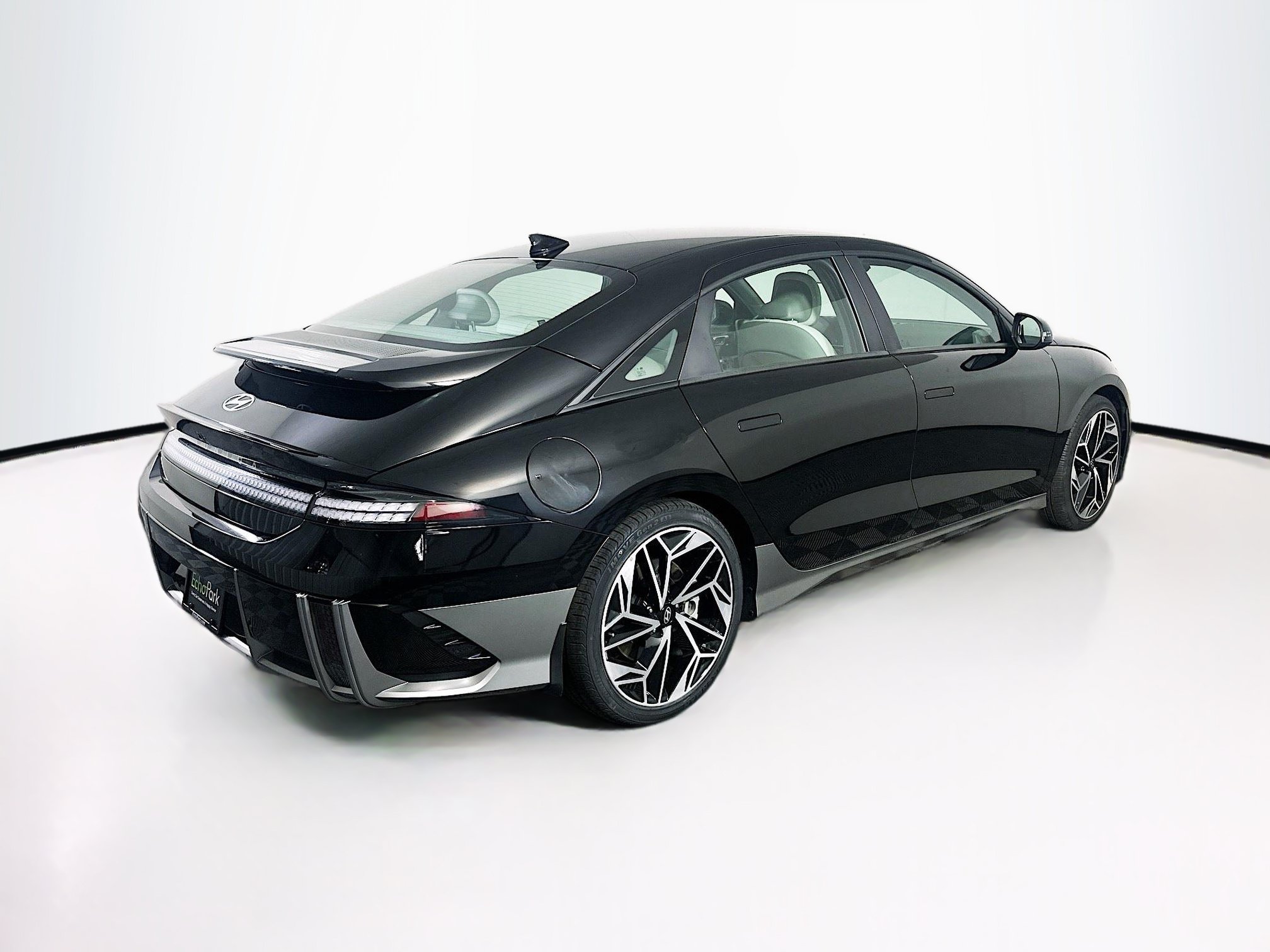 Used 2023 Hyundai Ioniq 6 SEL RWD image 9