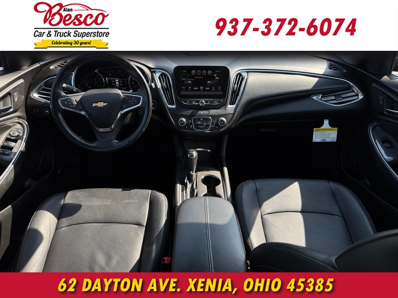 Used 2018 Chevrolet Malibu LT w/ Leather Package FWD image 8