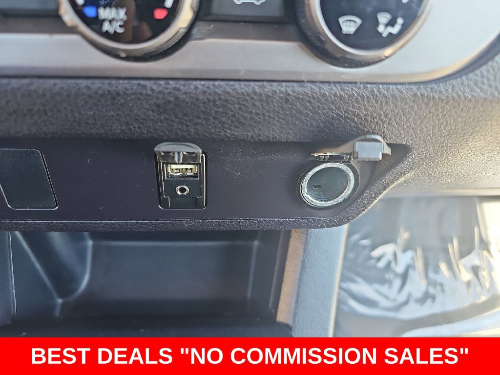 Used 2017 Toyota Tacoma SR5 w/ Tow Package RWD image 23