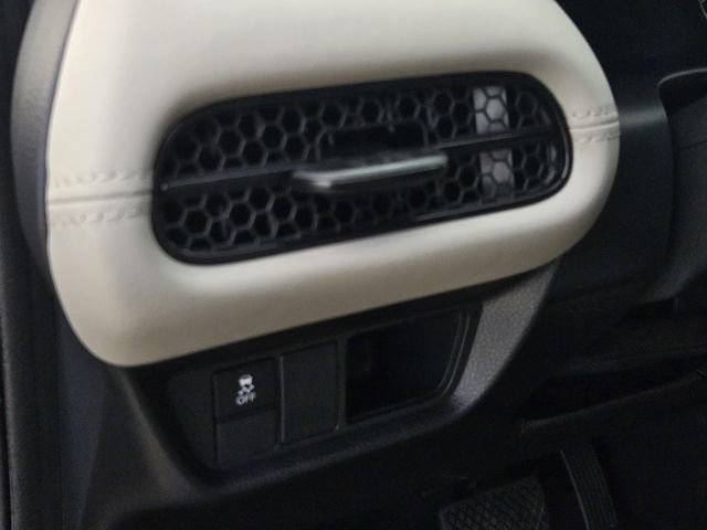 Used 2023 Honda HR-V LX image 19