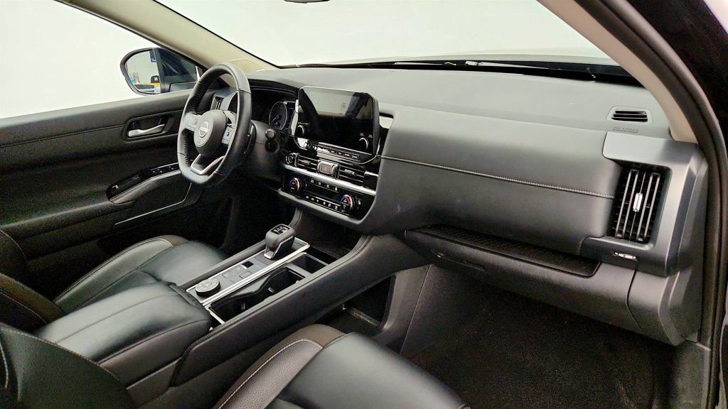 Used 2023 Nissan Pathfinder SL w/ SL Premium Package AWD/4WD image 25