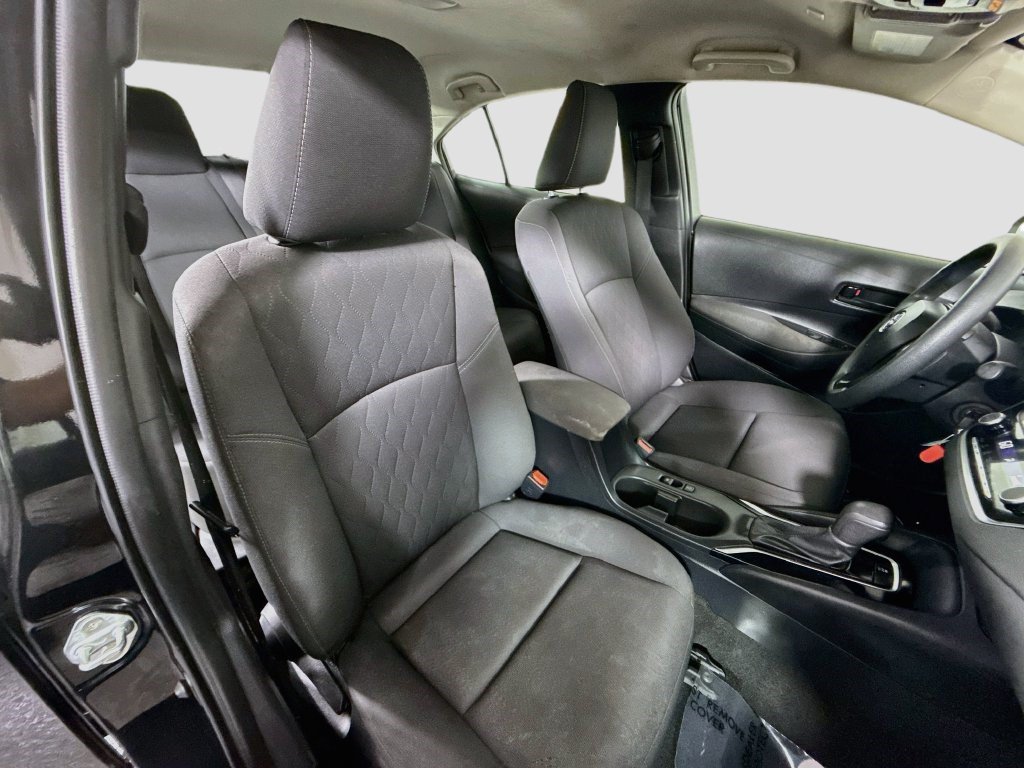 Used 2024 Toyota Corolla LE FWD image 27
