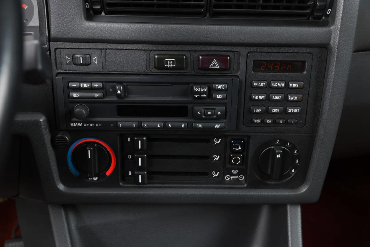 Used 1988 BMW M3 Coupe image 41