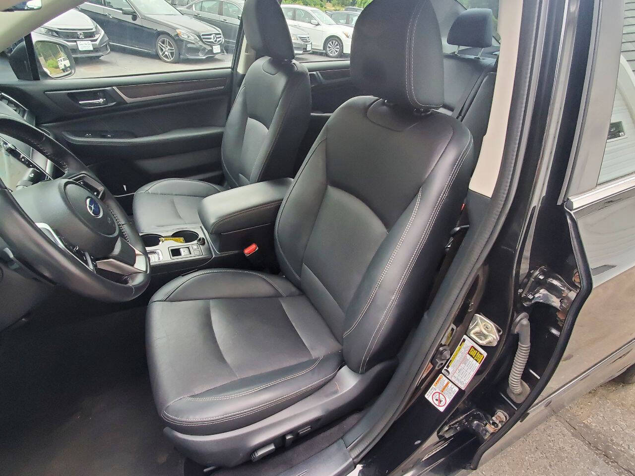 Used 2019 Subaru Legacy 3.6R Limited AWD/4WD image 9