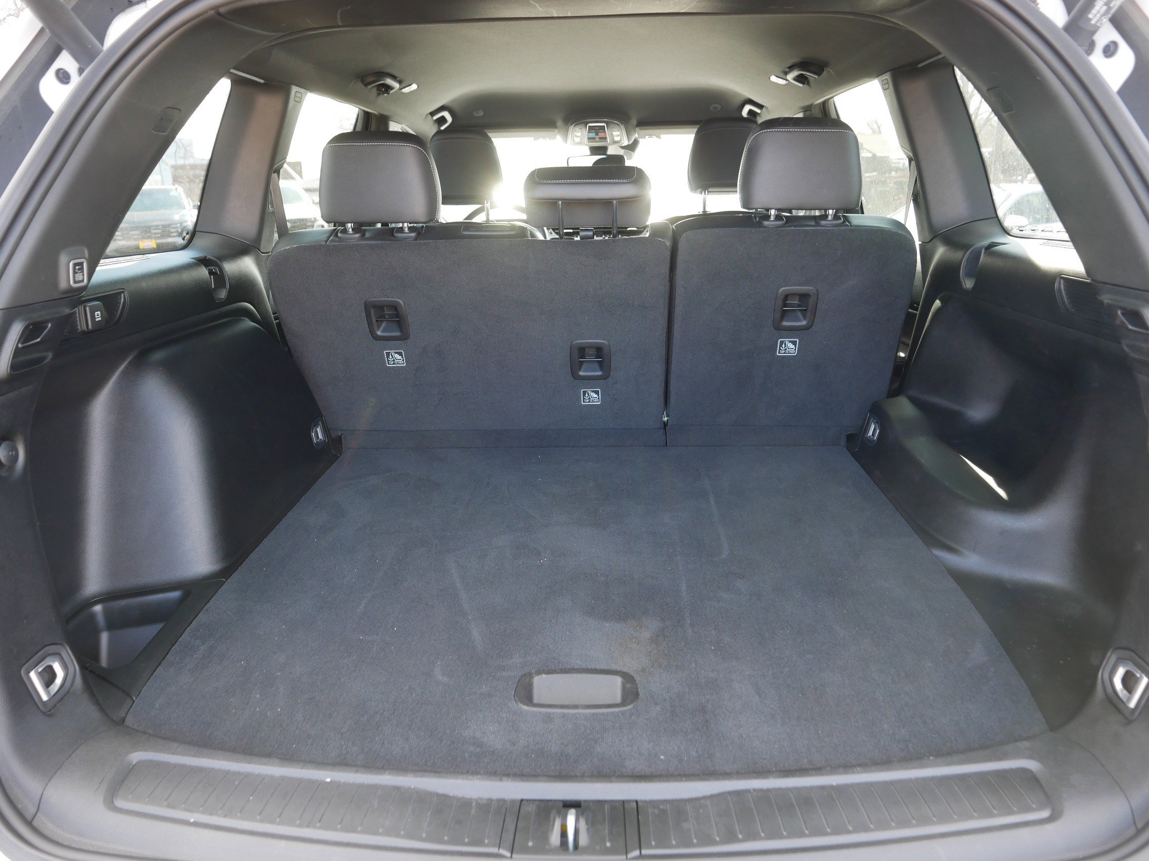 Used 2022 Jeep Grand Cherokee Altitude AWD/4WD image 18