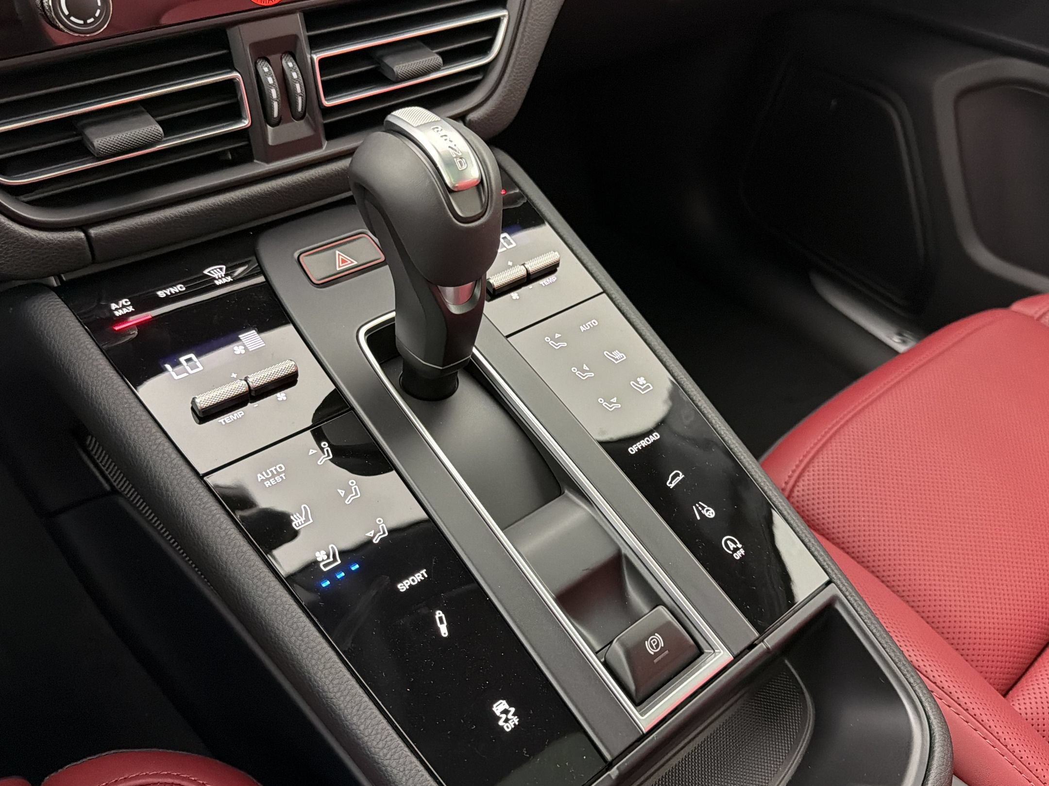 New 2026 Porsche Macan S AWD/4WD image 24
