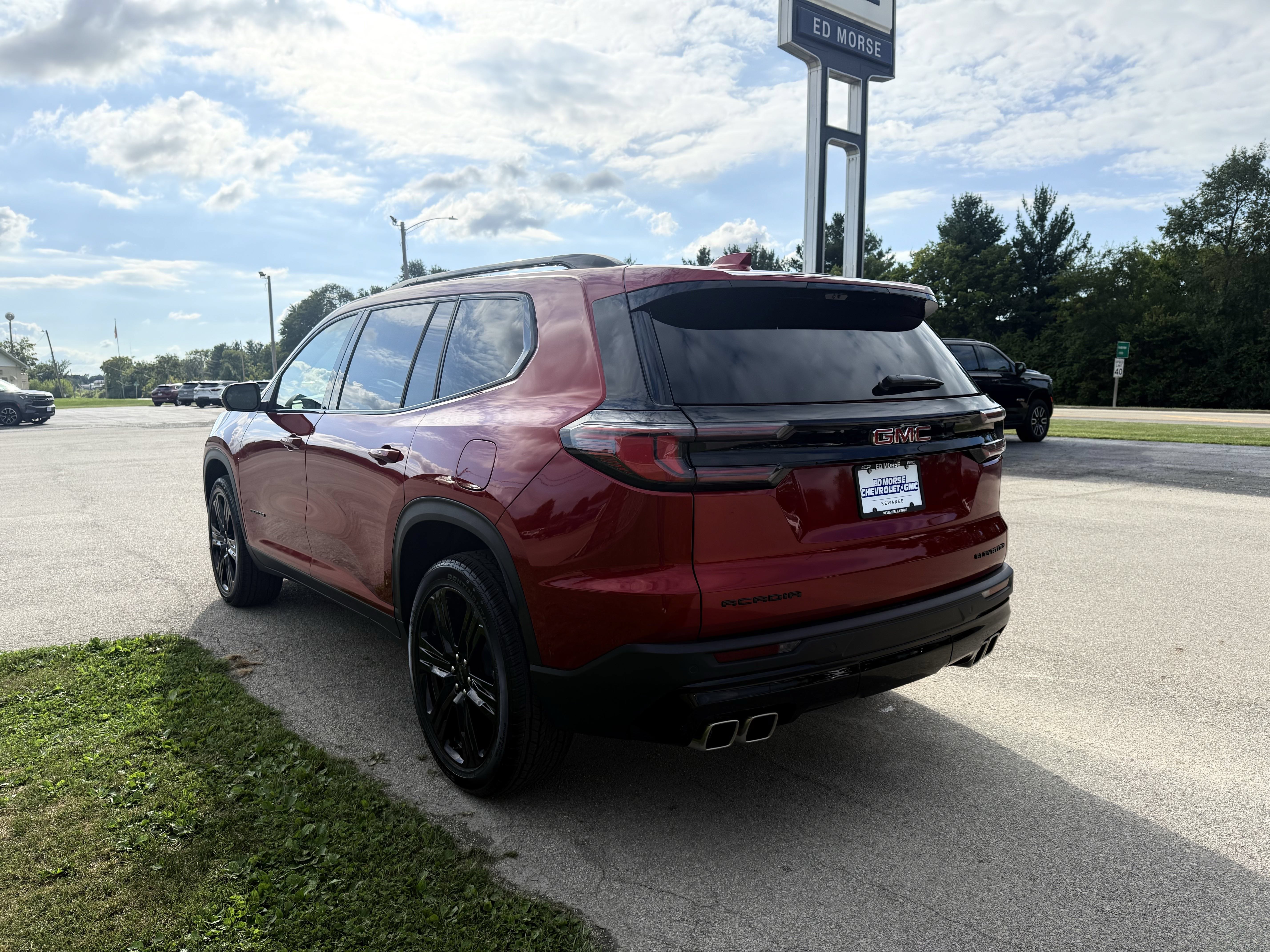 New 2026 GMC Acadia Elevation w/ Black Edition FWD image 3
