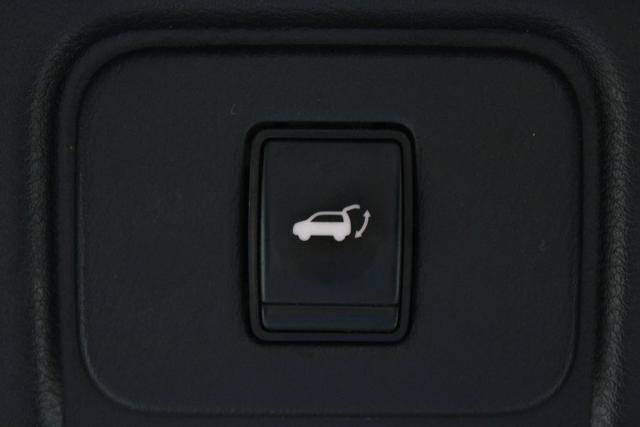 Certified 2020 Nissan Murano Platinum w/ Cargo Package FWD image 18