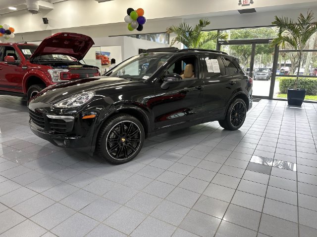 Used 2018 Porsche Cayenne Platinum Edition AWD/4WD image 21