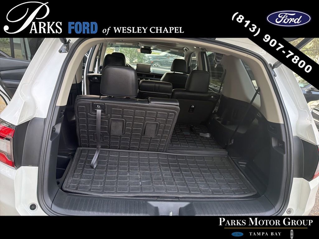 Used 2024 Honda Pilot Touring image 5