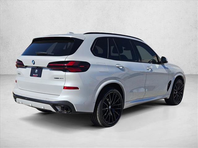 New 2026 BMW X5 sDrive40i image 2