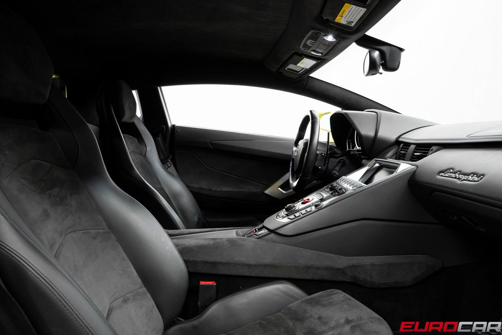 Used 2015 Lamborghini Aventador LP 700-4 image 34