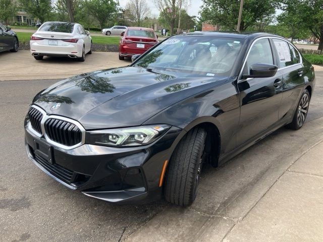 Used 2025 BMW 330i xDrive Sedan w/ Convenience Package AWD/4WD image 7