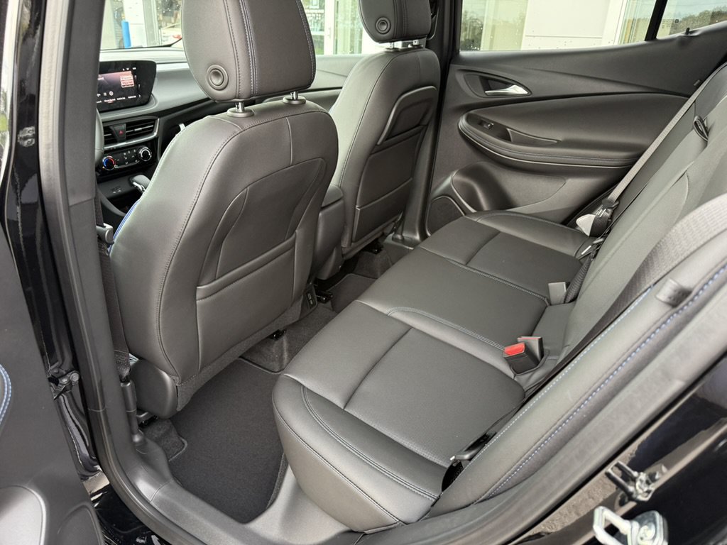 New 2026 Buick Encore GX Sport Touring w/ Advanced Technology Package AWD/4WD image 10