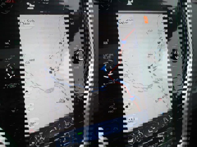 Used 2024 Subaru Outback Premium image 17