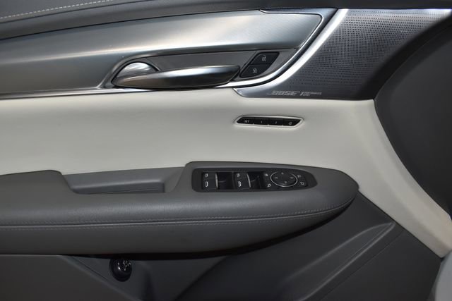 Used 2022 Cadillac XT5 Premium Luxury image 28