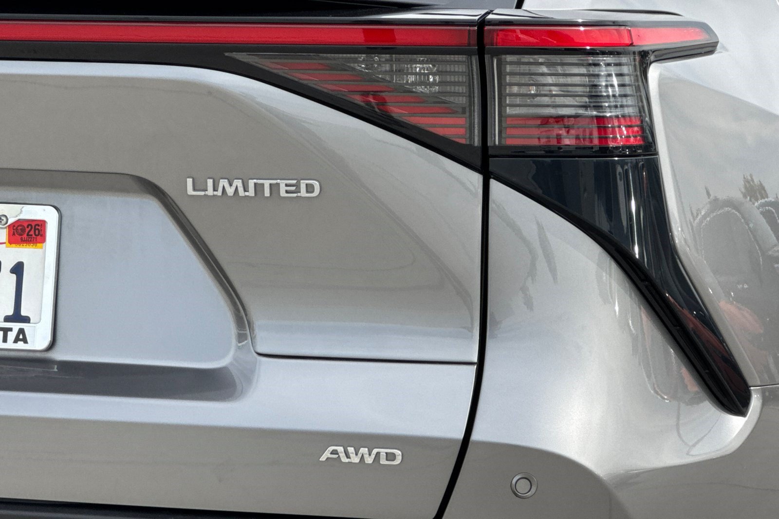 Used 2023 Toyota bZ4X AWD image 31
