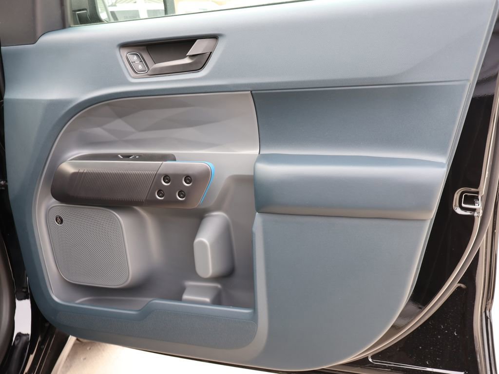 New 2026 Ford Maverick Lobo image 8