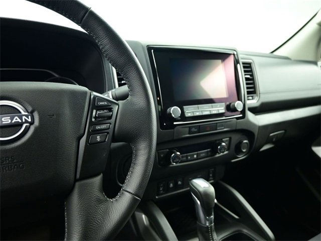 Used 2024 Nissan Frontier SV w/ SV Convenience Package image 25