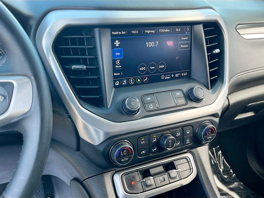 Used 2023 GMC Acadia SLT image 15