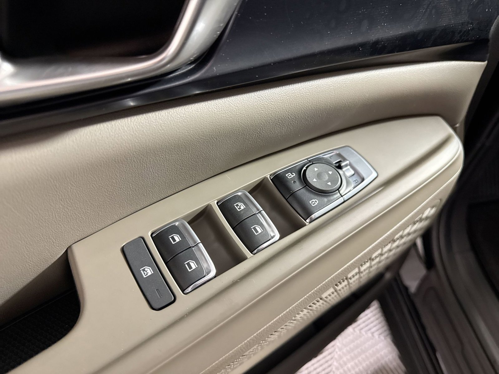 New 2026 Kia Carnival LXS image 15