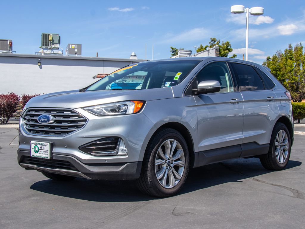 Used 2021 Ford Edge Titanium AWD/4WD image 3