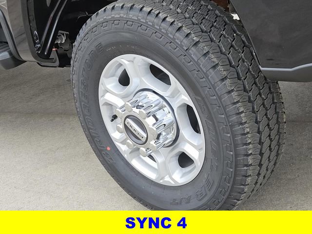 New 2026 Ford F250 XLT w/ FX4 Off-Road Package image 9