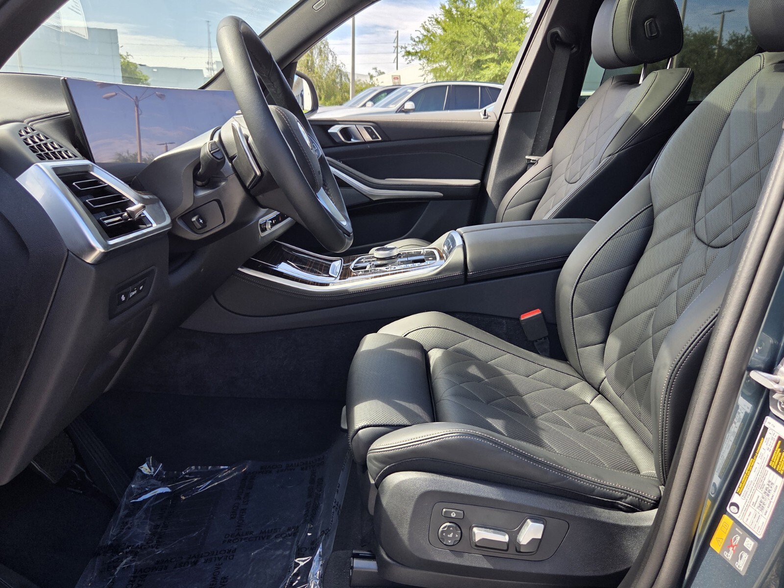 Used 2026 BMW X5 xDrive50e w/ Executive Package AWD/4WD image 10