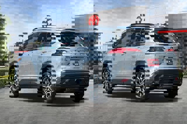 Used 2024 Toyota Corolla Cross SE AWD/4WD image 7