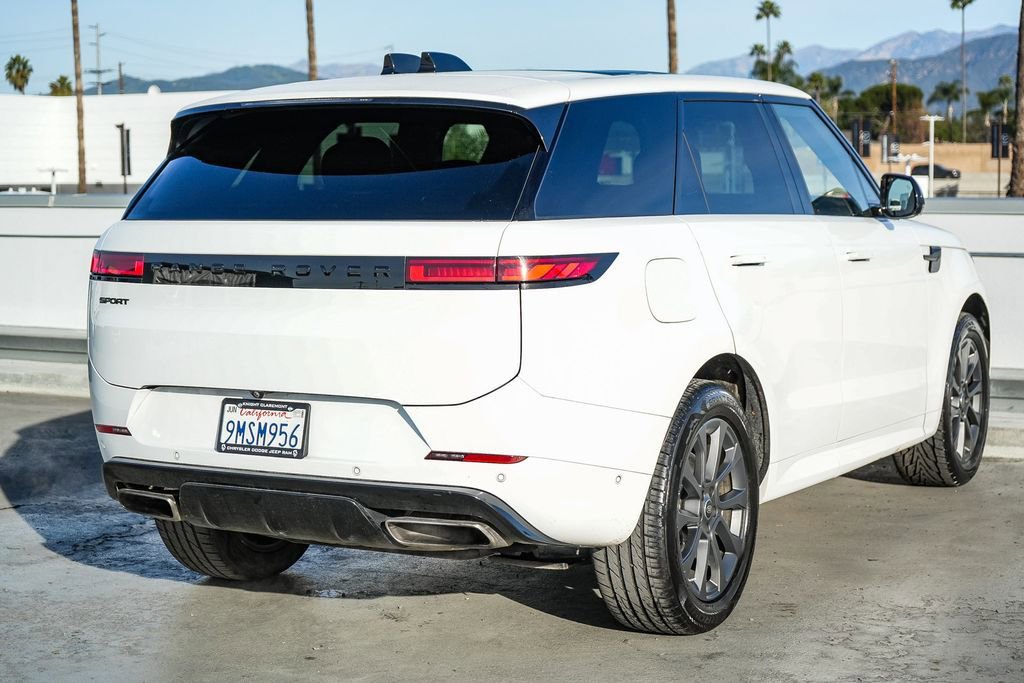 Used 2024 Land Rover Range Rover Sport Dynamic SE image 7
