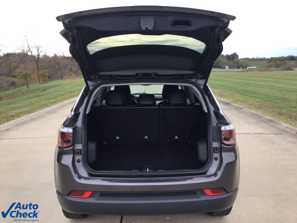 Used 2022 Jeep Compass Latitude image 5